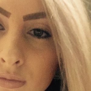 Meet your Posher, Anne